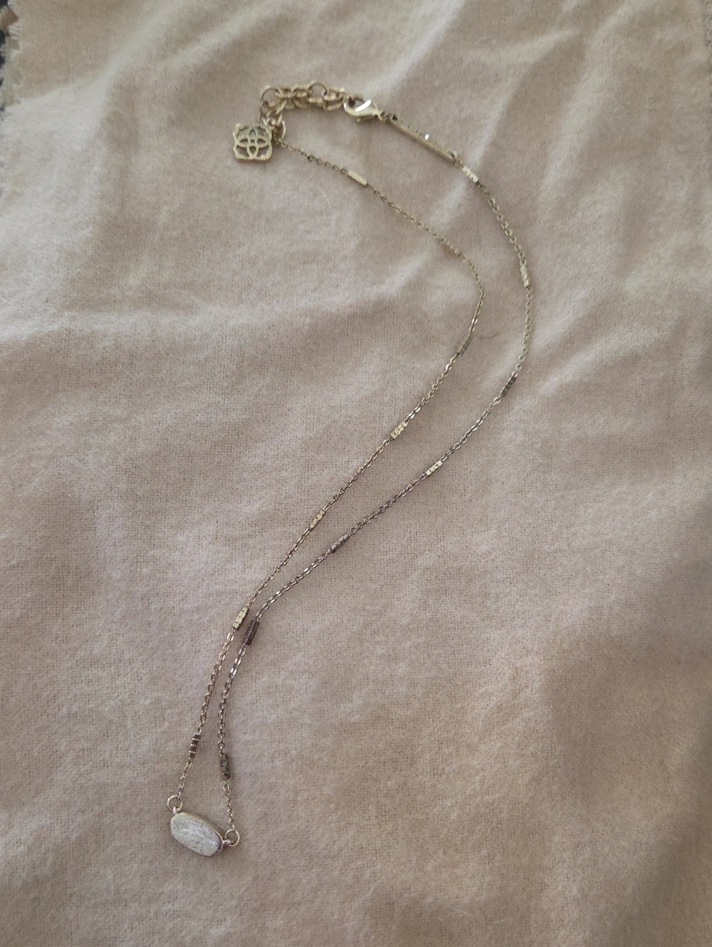 Kendra Scott Gold Pendant Necklace
